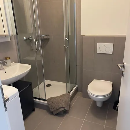 Haus Charlottenburg 2, Zentrumsnah Mit Blick Auf Festung, Mit Sauna-option Apartament *