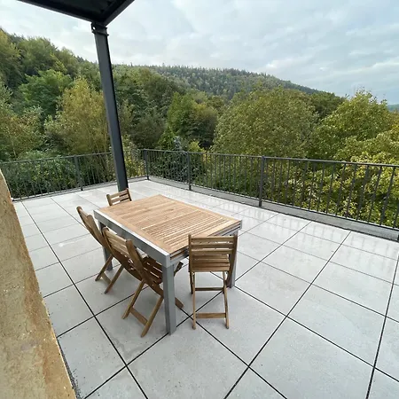 Haus Charlottenburg 2, Zentrumsnah Mit Blick Auf Festung, Mit Sauna-option * Königstein