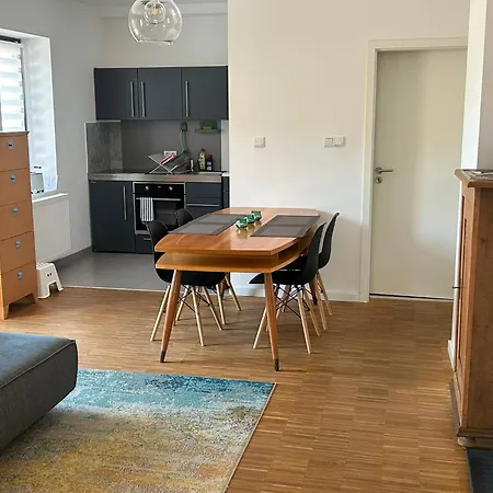 Haus Charlottenburg 2, Zentrumsnah Mit Blick Auf Festung, Mit Sauna-option Appartement