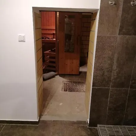 Appartement Haus Charlottenburg 2, Zentrumsnah Mit Blick Auf Festung, Mit Sauna-option Königstein an der Elbe