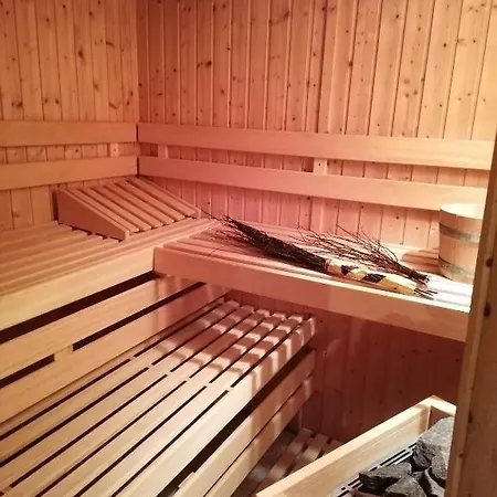 Haus Charlottenburg 2, Zentrumsnah Mit Blick Auf Festung, Mit Sauna-option Appartement